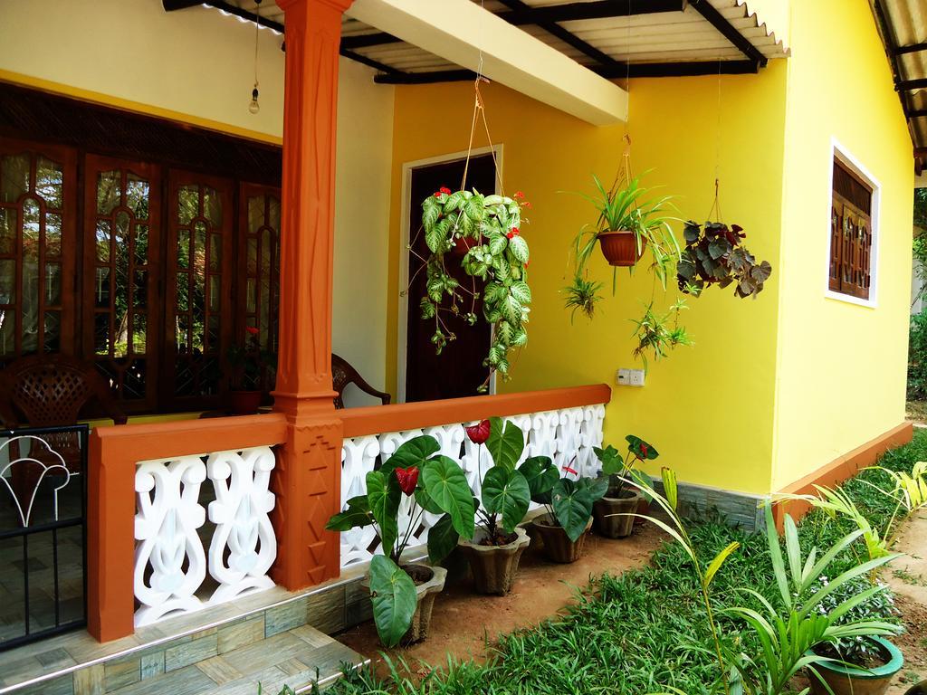 Sigiri Sithru Home Stay Sigiriya Dış mekan fotoğraf